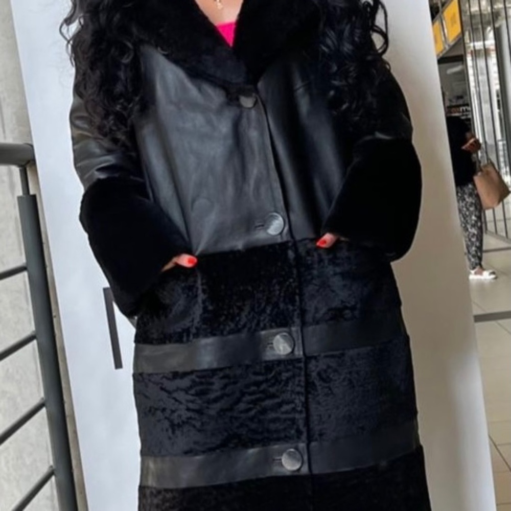 Sheepskin coat, natural Sheepskin and wool